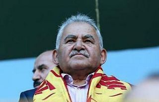 Kayserispor Onursal Başkanı Büyükkılıç: "Göz...