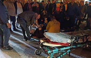 Kaza yapan motosikletli kurye yaralandı