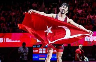 Kerem Kamal dünya şampiyonu oldu