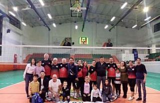 Köyceğiz’de Cumhuriyet kupasını Atatürk Ortaokulu...