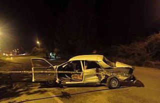 Kozan’da düğün konvoyunda kaza: 2 yaralı