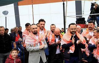 Kula er meydanının başpehlivanı Hasan Cengiz oldu