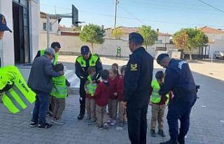Manisa’da "Okul Yolunda Güvendeyim" projesinde...