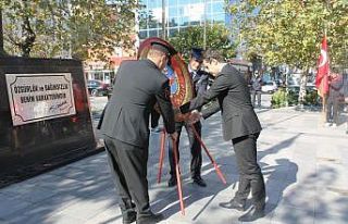 Manyas’ta çelenk sunma töreni yapıldı