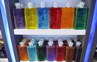 Mardin’i kolonya şişelerine nakşediyor