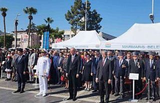 Marmaris’te Cumhuriyet Bayramı dolayısıyla Atatürk...