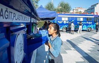 "Mavi Nefes" eğitim otobüsü Çanakkale’de