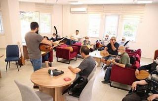 Merkezefendi’de aktif yaş alma kursları devam...