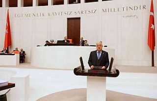 Milletvekili Uzer’den 29 Ekim kutlaması