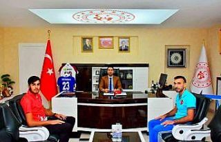 Milli sporcu Ahmet, Fransa yolcusu