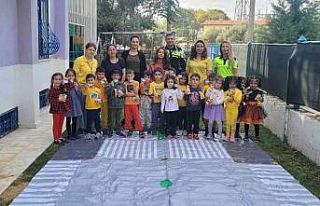 Muğla polisinden öğrencilere trafik eğitimi