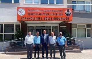 Muhtarların mücadelesi sonuç verdi, yolun yapımı...