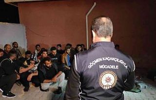 Müstakil evde yapılan aramada 29 düzensiz göçmen...