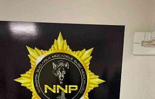 Narkotikten 3 ayrı yere baskın: 1 gözaltı