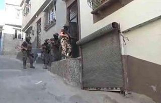 Nevruz kutlamalarında terör propagandasına 8 gözaltı