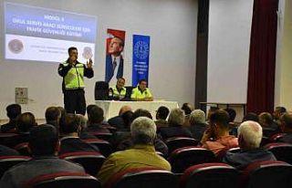 Öğrenci servis şoförlerine seminer verildi