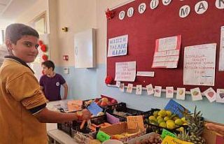 Öğrenciler "Dürüstlük Manavı" ile...