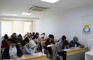 Öğrencilerden Canpolat’a teşekkür