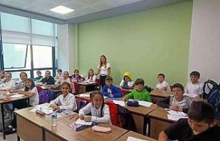 Öğrencilere ücretsiz ingilizce kursu