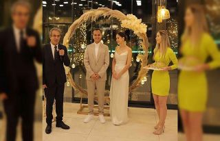 Önce kordon bağlarını, sonra nişan kurdelelerini...