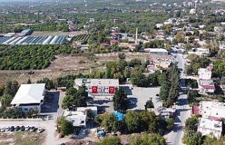 Örnek babaya vefa: Doktor oğlu köyün okuluna kütüphane...