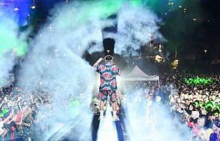 Ortahisar Millet Bahçesi’nde gençlik şöleni...