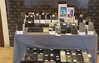 Osmaniye’de 264 adet gümrük kaçağı cep telefonu...
