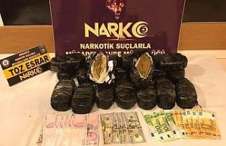 Osmaniye’de uyuşturucu operasyonlarına 4 tutuklama