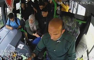 Otobüs şoföründen hayat kurtaran hareket...Otobüsü...