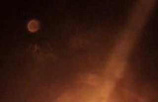 Otomobil alevlere teslim oldu