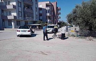 Otomobile çarpan motosikletin sürücüsü yaralandı