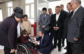 Özel bireylere, özel ziyaret