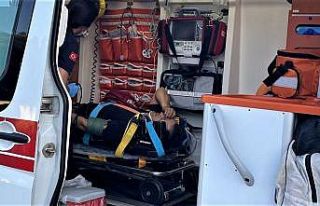 Paramotor ile inşaat alanına düsen polis memuru...