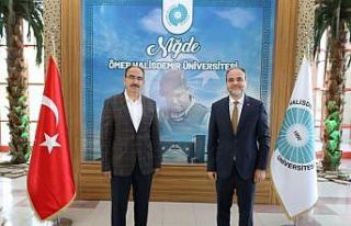 Rektör Beydemir: "Üniversiteler ürettikleri...