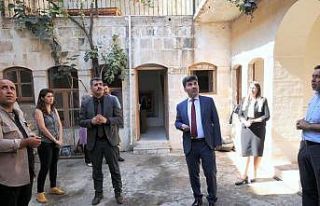 Rektör Karacoşkun, KADAMER’i ziyaret etti