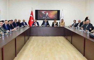 Rektör Özölçer, FEDEK üyeleriyle değerlendirme...