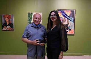 “Resim ve Fotoğraf Kardeşliğinde Kadın” sergisi...