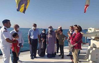 Sahil güvenlik botunu 2 bin 909 kişi gezdi