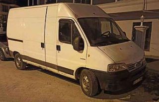 Sahte plakalı araç, cezadan kaçamadı