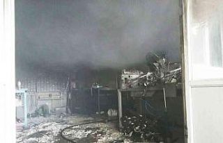 Sanayi sitesinde korkutan yangın