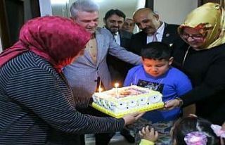 Şehidin oğluna doğum günü sürprizi