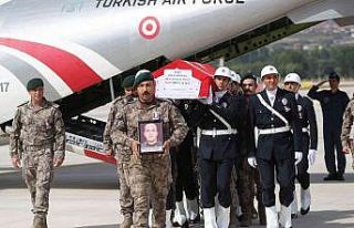 Şehit özel harekat polisinin naaşı Tokat’a getirildi
