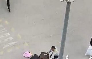 Şehrin merkezinde herkesin gözü önünde defalarca...