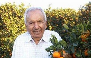 Şiddet uygulayan kocasını bastonla öldürdü