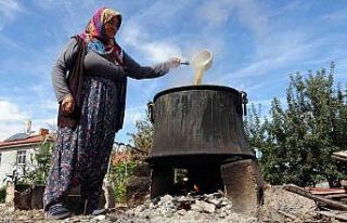 Şifa deposu üzüm pekmezinin sofralara yolculuğu...
