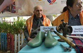 Sındırgı zanaatkârları kitap oldu