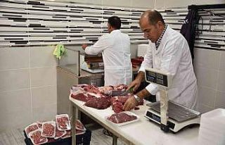 Siverek’te halk kasabı et satışına başladı
