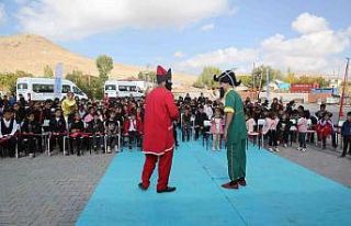 Tuşba Belediyesi’nden ‘29 Ekim Cumhuriyet Bayramı’...