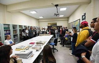 Uluslararası Öğretmen ve Öğrenciler Herbaryumu...