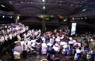 Uşak, Cumhuriyet Bayramı özel konseri için hazırlanıyor